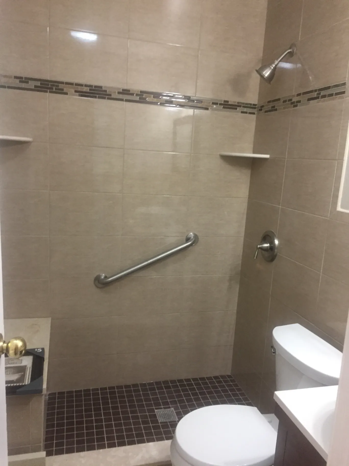 Gallery image 14