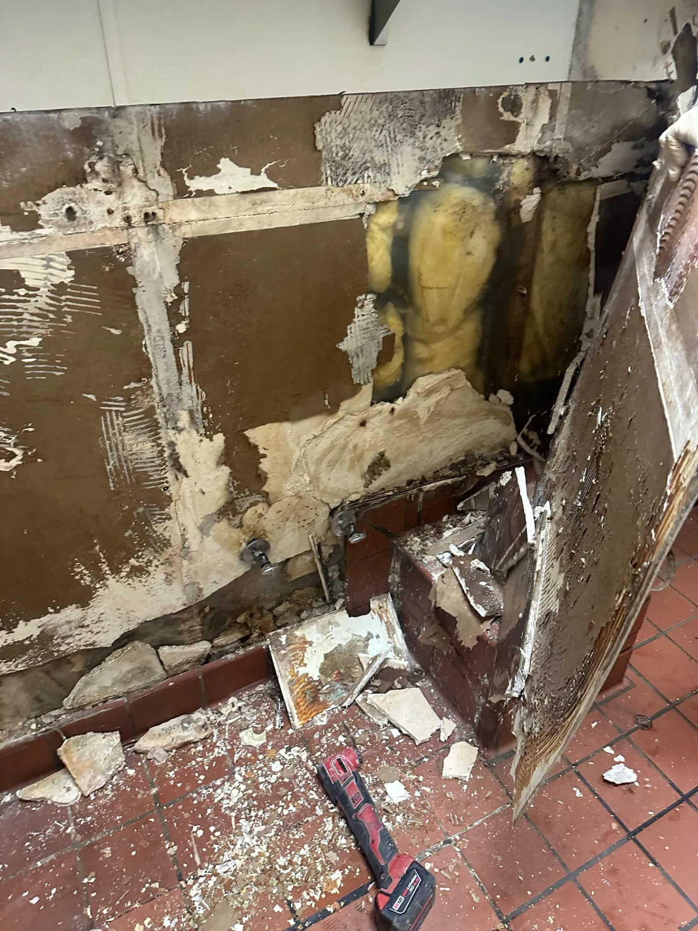 AR Plumbing INC