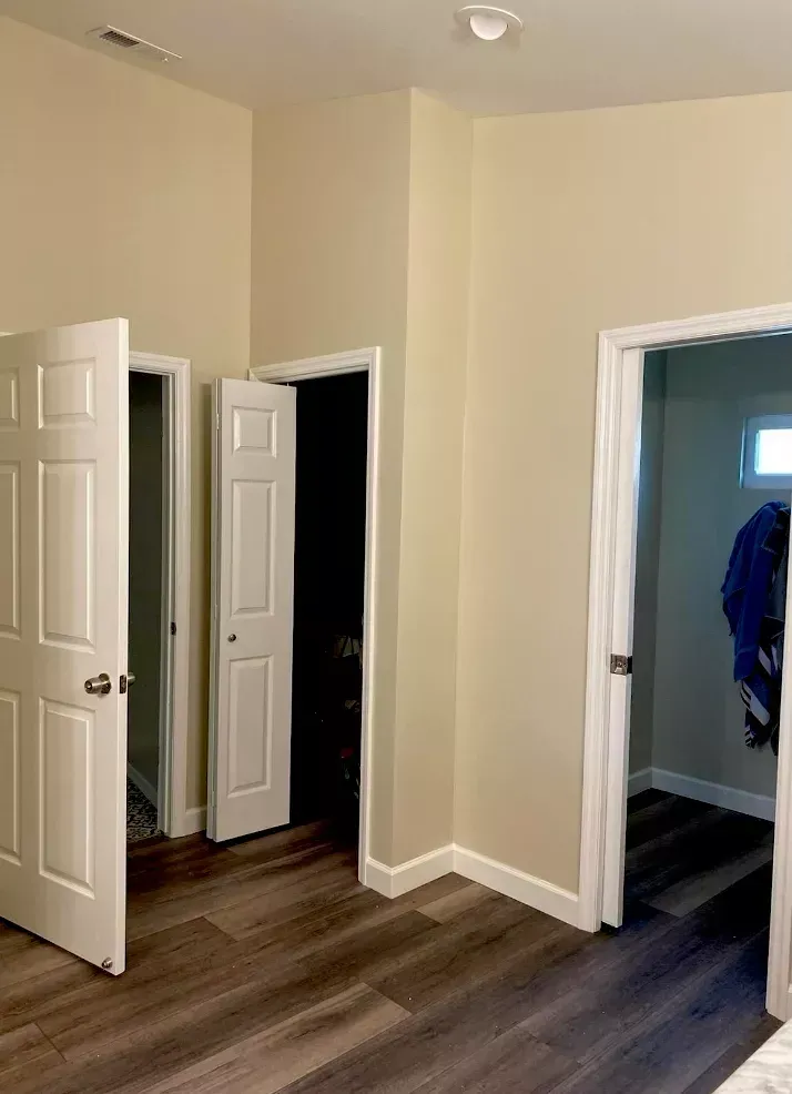 Gallery image 6