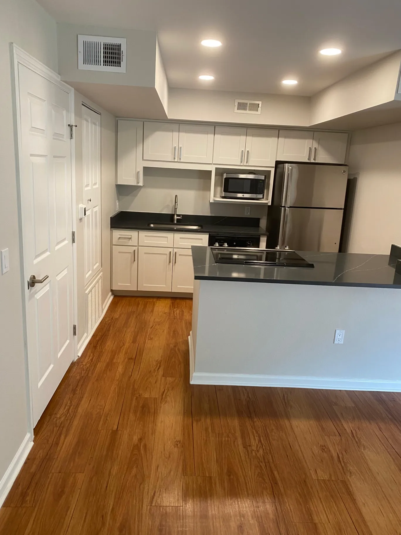 Gallery image 15