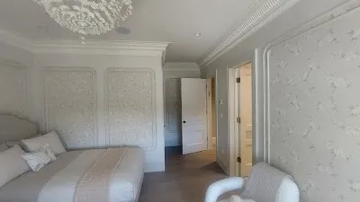 Gallery image 10