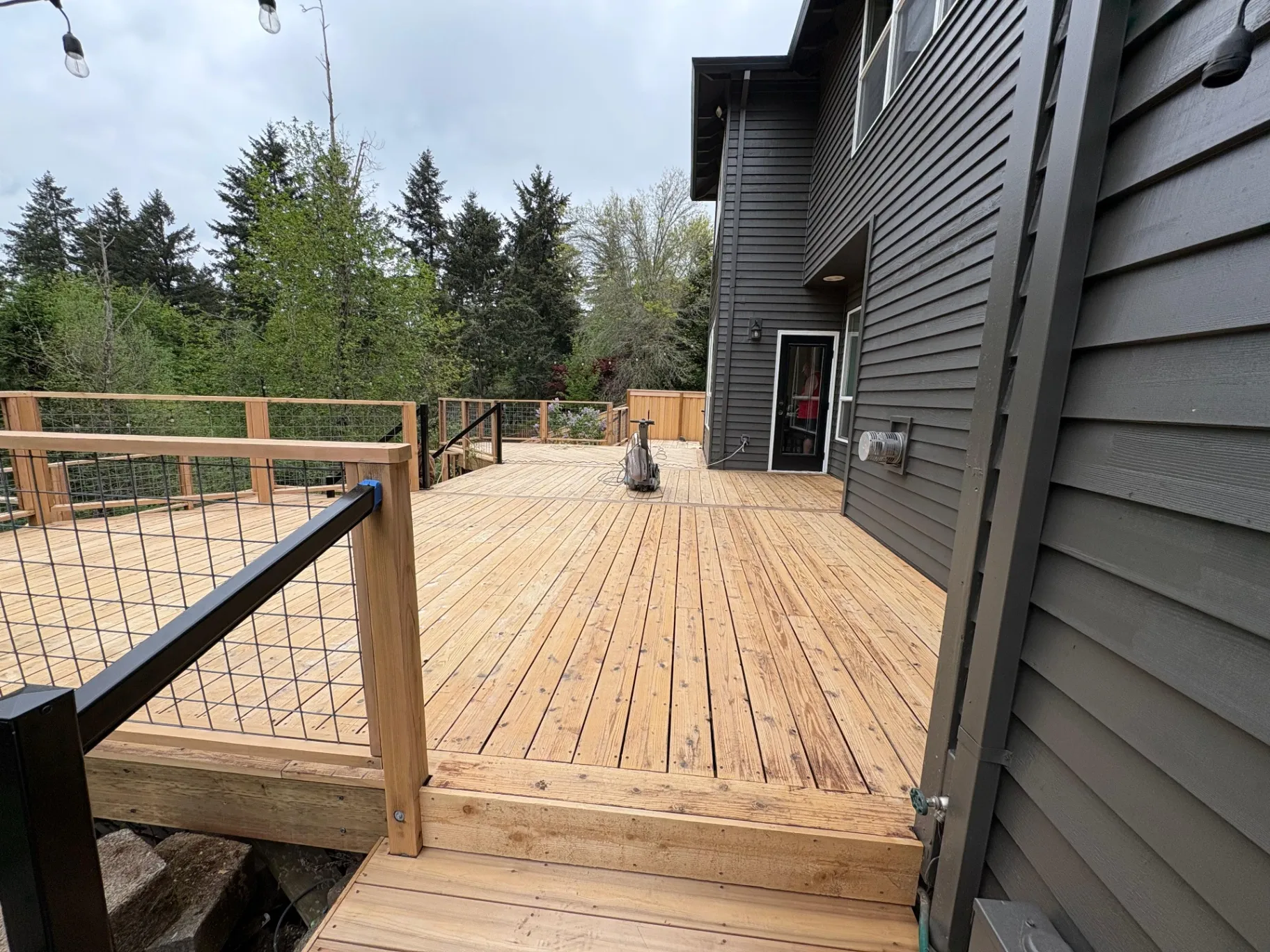 Gallery image 17
