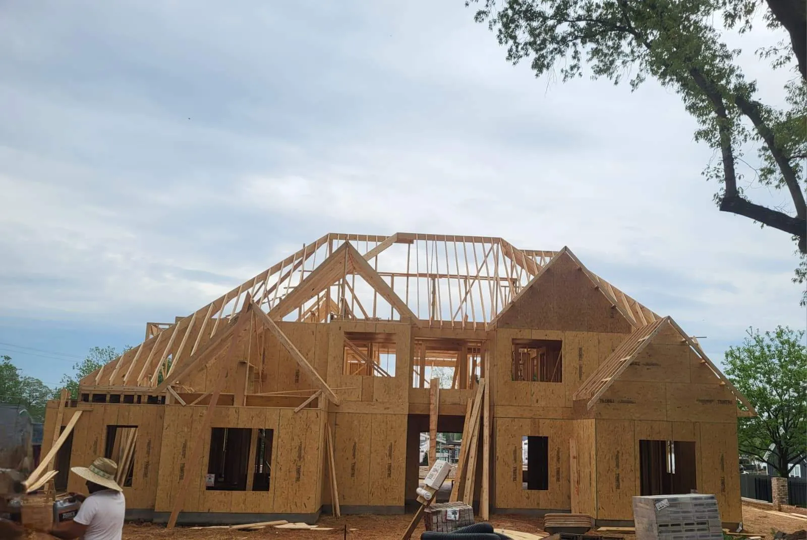 Spartas Silvas Construction