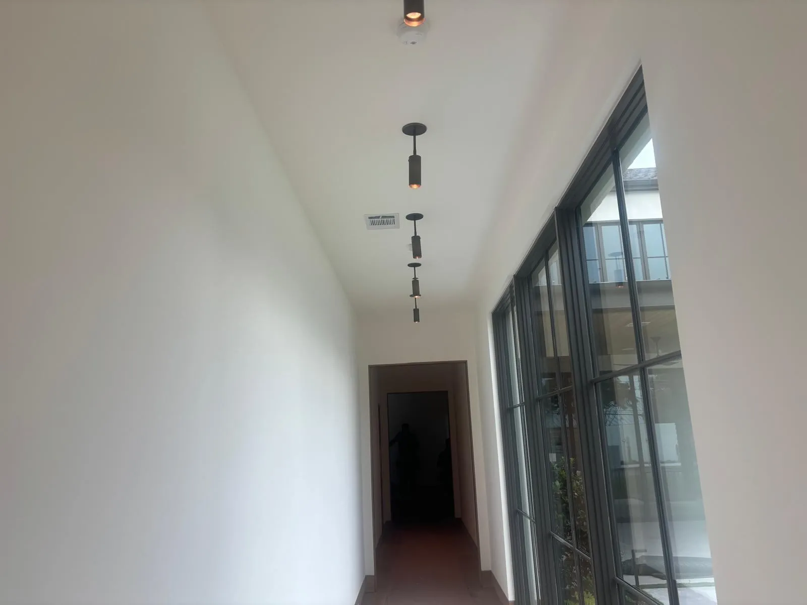 Gallery image 16