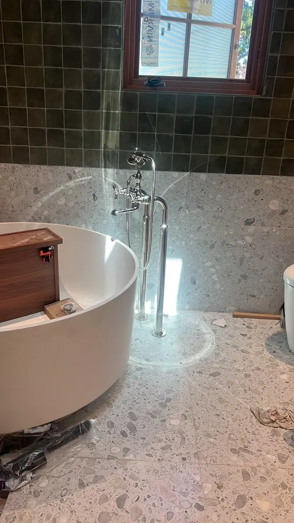 Bathroom and floor tile