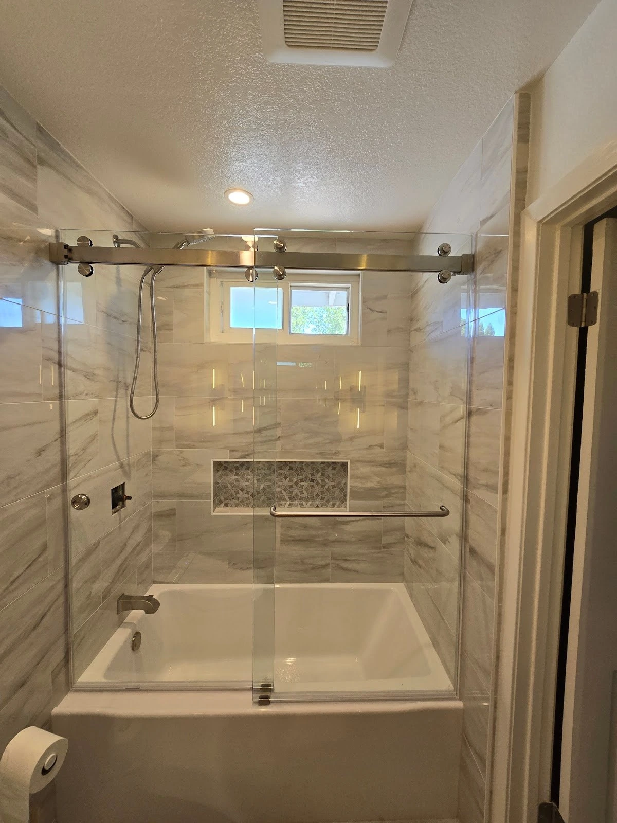 Custom Glass Shower 135-Degree