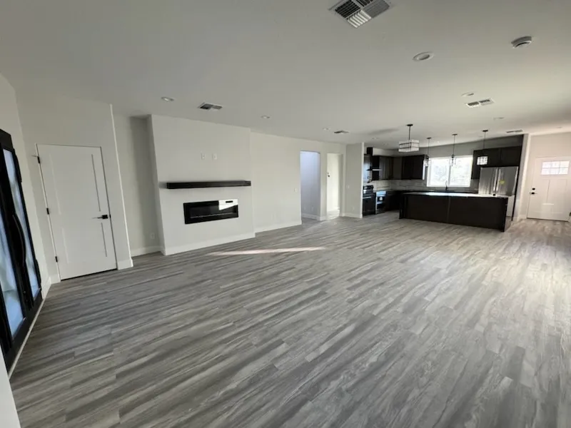 Gallery image 15