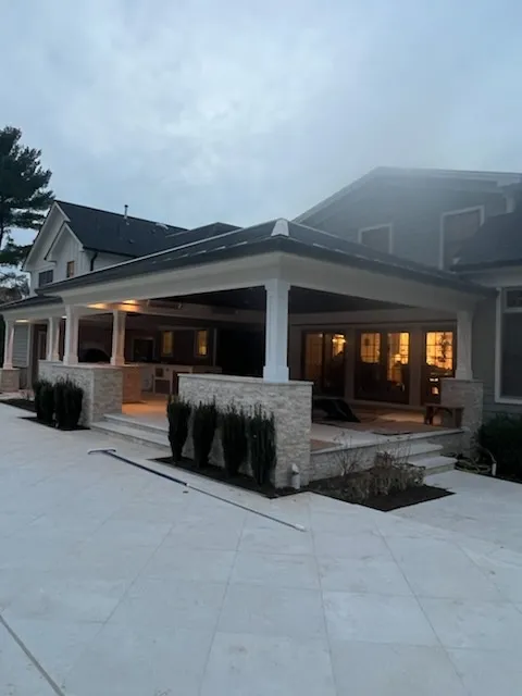 R Luis Construction LLC