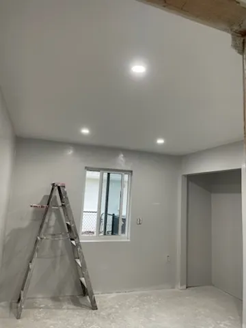 Max Quality Work Corp