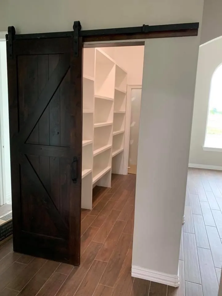 Gallery image 0