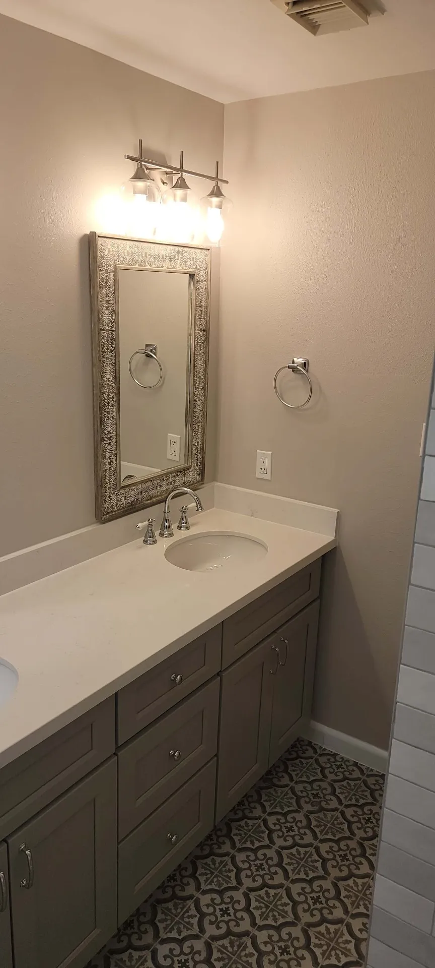 Gallery image 9