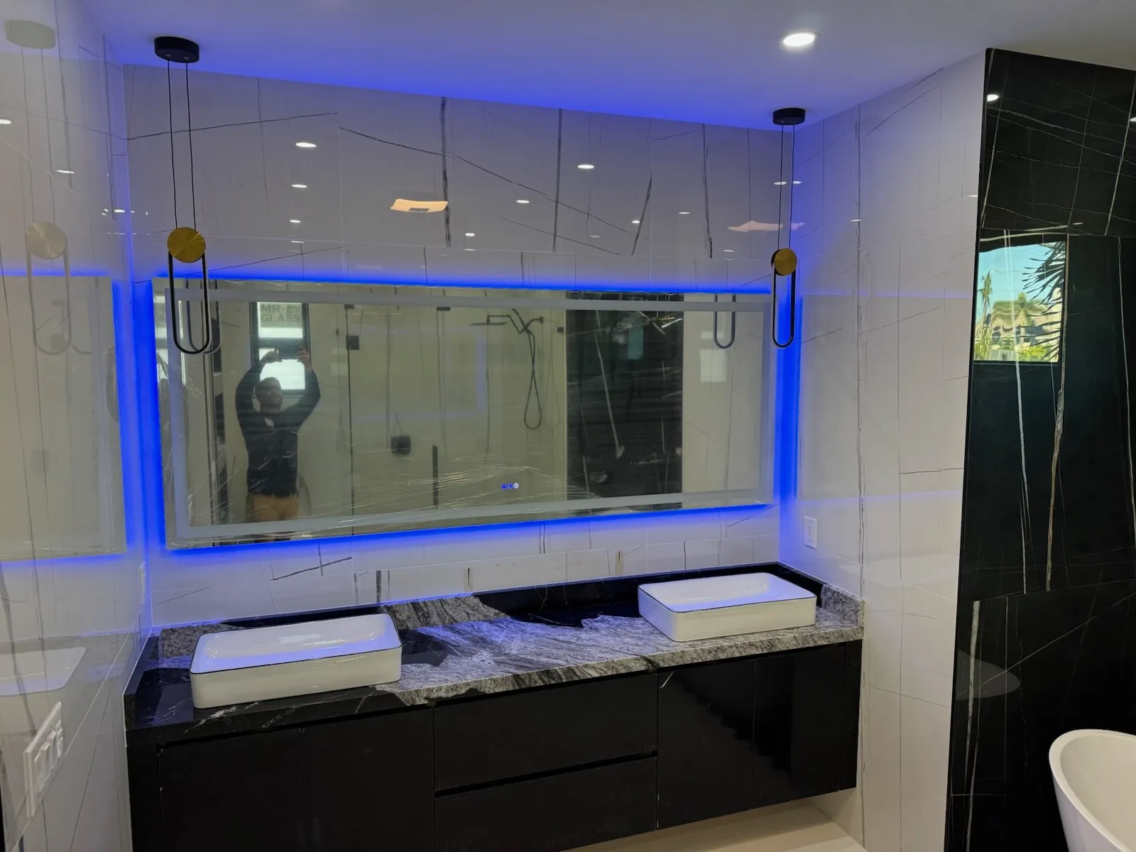 https://firebasestorage.googleapis.com/v0/b/genius-tech-crm.appspot.com/o/galleryClientes%2FLZS9LajfMwJFP1whPBWX%2FfotosCliente%2F0-Del%20Rey%20Countertops%20Inc%20(22).webp?alt=media&token=d4558a0e-abbd-4798-9a62-dfcc7220ab72
