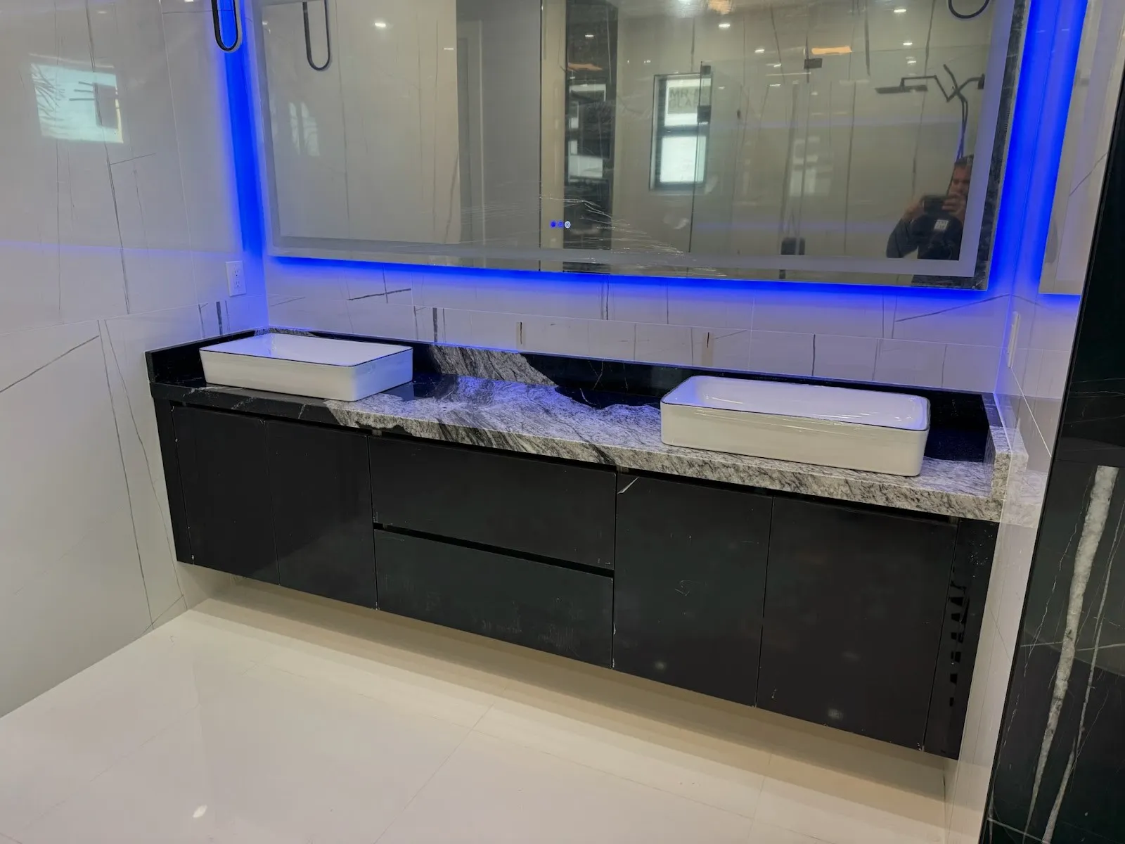 https://firebasestorage.googleapis.com/v0/b/genius-tech-crm.appspot.com/o/galleryClientes%2FLZS9LajfMwJFP1whPBWX%2FfotosCliente%2F0-Del%20Rey%20Countertops%20Inc%20(5).webp?alt=media&token=812a790f-b5c4-4490-97d8-0e8f60d56919