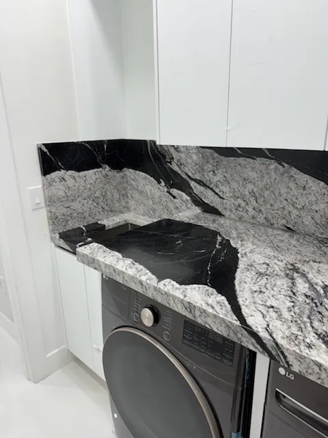 https://firebasestorage.googleapis.com/v0/b/genius-tech-crm.appspot.com/o/galleryClientes%2FLZS9LajfMwJFP1whPBWX%2FfotosCliente%2F0-Del%20Rey%20Countertops%20Inc%20(9).webp?alt=media&token=163fcbd7-a6b9-466b-b01c-2fb3691f77e2