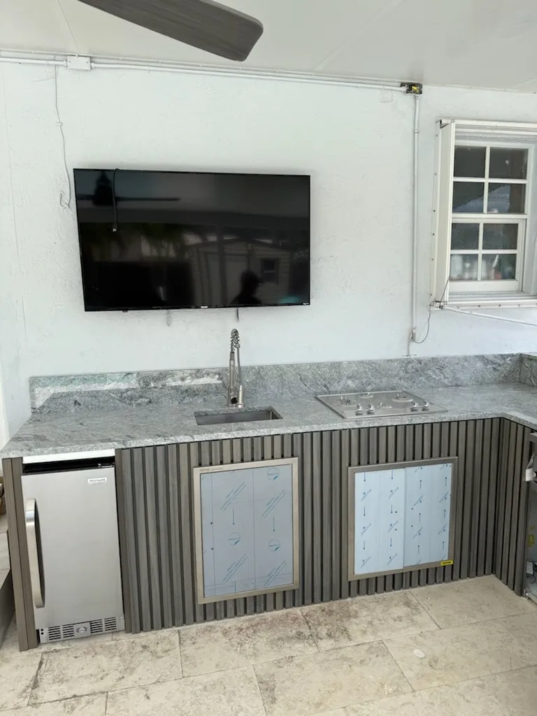 https://firebasestorage.googleapis.com/v0/b/genius-tech-crm.appspot.com/o/galleryClientes%2FLZS9LajfMwJFP1whPBWX%2FfotosCliente%2F1-Del%20Rey%20Countertops%20Inc%20(13).webp?alt=media&token=07e3e0af-4e39-465d-b92b-b1616ceb10ab