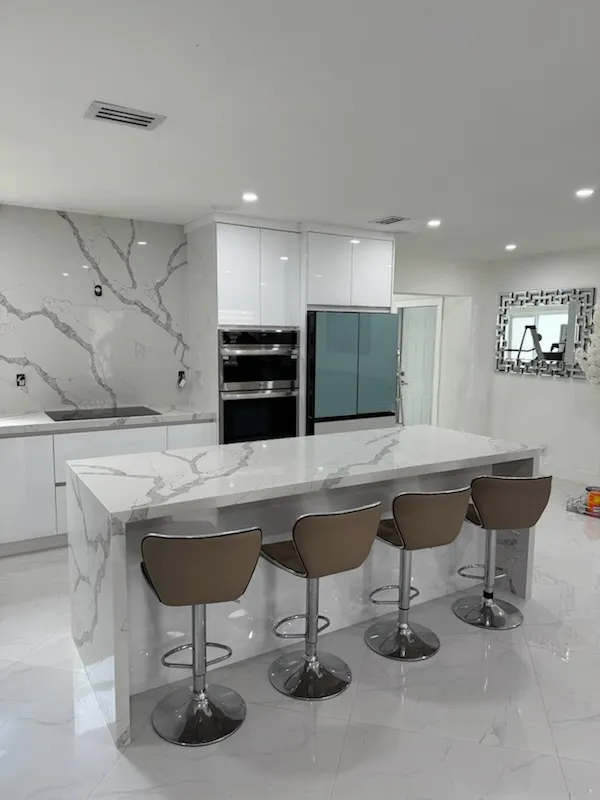 https://firebasestorage.googleapis.com/v0/b/genius-tech-crm.appspot.com/o/galleryClientes%2FLZS9LajfMwJFP1whPBWX%2FfotosCliente%2F2-Del%20Rey%20Countertops%20Inc%20(5).webp?alt=media&token=4e5c6e47-30f7-45a5-a09b-daa1ad584667