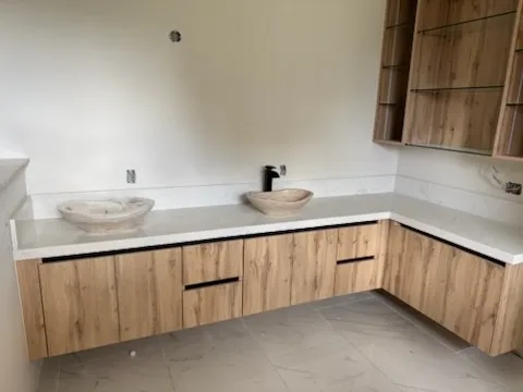 https://firebasestorage.googleapis.com/v0/b/genius-tech-crm.appspot.com/o/galleryClientes%2FLZS9LajfMwJFP1whPBWX%2FfotosCliente%2F4-Del%20Rey%20Countertops%20Inc%20(8).webp?alt=media&token=cf4fcb92-d804-47fa-9d02-3bc2d2626266