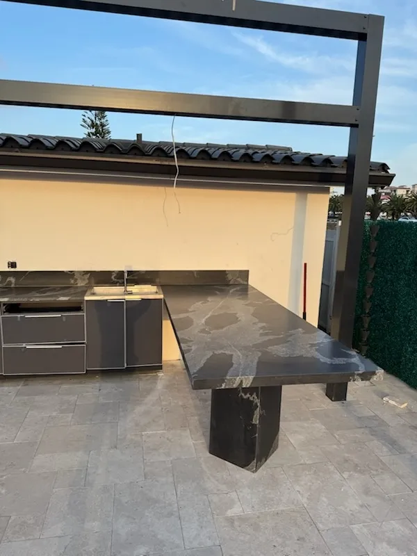 https://firebasestorage.googleapis.com/v0/b/genius-tech-crm.appspot.com/o/galleryClientes%2FLZS9LajfMwJFP1whPBWX%2FfotosCliente%2FDel%20Rey%20Countertop%20(7)-1883.webp?alt=media&token=e8906c6a-bd16-42ad-acec-35c74cd937aa