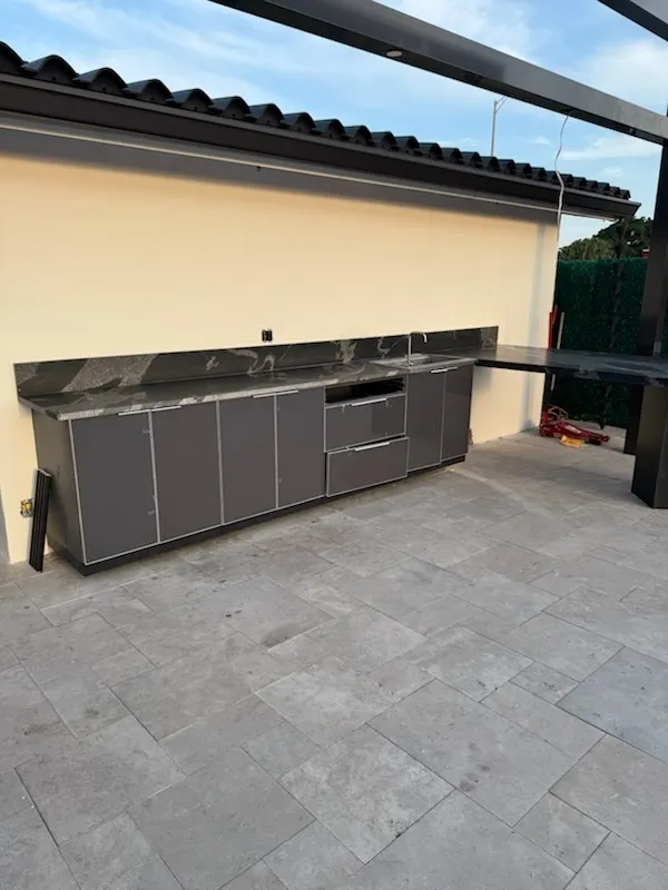 https://firebasestorage.googleapis.com/v0/b/genius-tech-crm.appspot.com/o/galleryClientes%2FLZS9LajfMwJFP1whPBWX%2FfotosCliente%2FDel%20Rey%20Countertop%20(9)-1702.webp?alt=media&token=7e55ea89-c58b-4de4-934c-10430fec09d8