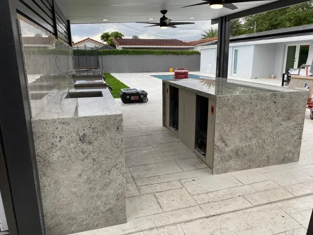 https://firebasestorage.googleapis.com/v0/b/genius-tech-crm.appspot.com/o/galleryClientes%2FLZS9LajfMwJFP1whPBWX%2FfotosCliente%2FDel%20Rey%20Countertops%20%20A%20(20).webp?alt=media&token=fb760f98-8329-4640-a7bd-494d81555913