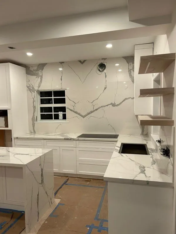 https://firebasestorage.googleapis.com/v0/b/genius-tech-crm.appspot.com/o/galleryClientes%2FLZS9LajfMwJFP1whPBWX%2FfotosCliente%2FDel%20Rey%20Countertops%20%20A%20(26).webp?alt=media&token=e15b16b4-6cab-444f-b40b-0a0d7c702a17