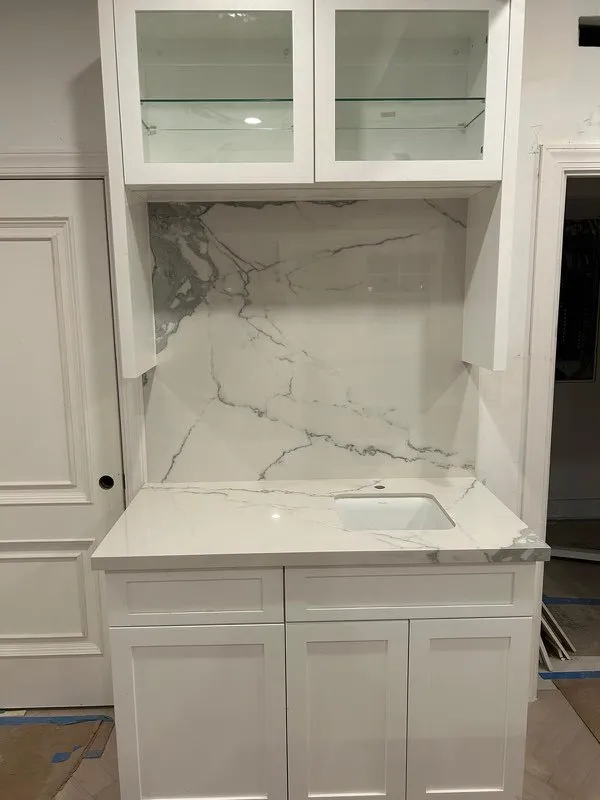 https://firebasestorage.googleapis.com/v0/b/genius-tech-crm.appspot.com/o/galleryClientes%2FLZS9LajfMwJFP1whPBWX%2FfotosCliente%2FDel%20Rey%20Countertops%20%20A%20(27).webp?alt=media&token=e76acb3c-436e-47b3-bfa3-7884a916f177