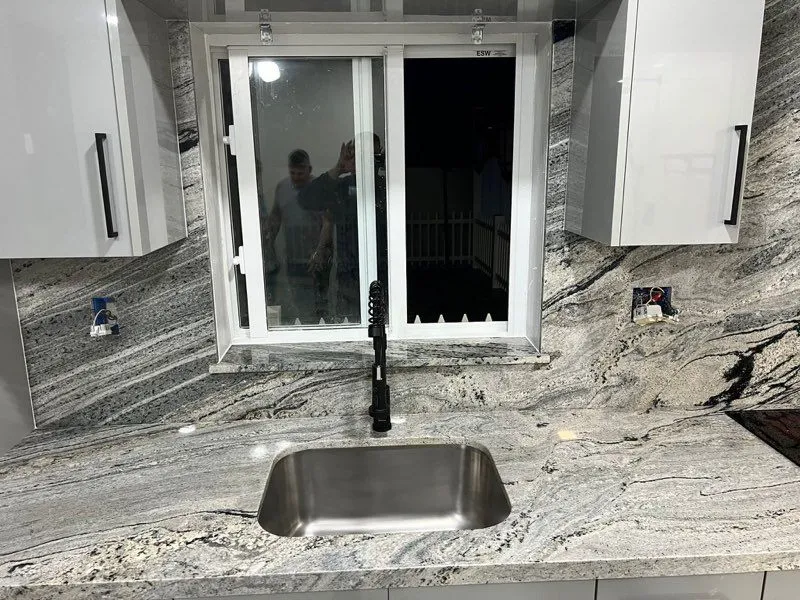 https://firebasestorage.googleapis.com/v0/b/genius-tech-crm.appspot.com/o/galleryClientes%2FLZS9LajfMwJFP1whPBWX%2FfotosCliente%2FDel%20Rey%20Countertops%20%20A%20(45).webp?alt=media&token=4f499342-dd65-4186-b277-b878e2cabd79