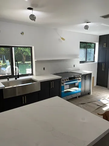 https://firebasestorage.googleapis.com/v0/b/genius-tech-crm.appspot.com/o/galleryClientes%2FLZS9LajfMwJFP1whPBWX%2FfotosCliente%2FDel%20Rey%20Countertops%20%20A%20(57).webp?alt=media&token=e46fdd72-29e3-4e2f-9a5f-4d1cd0a1ac55