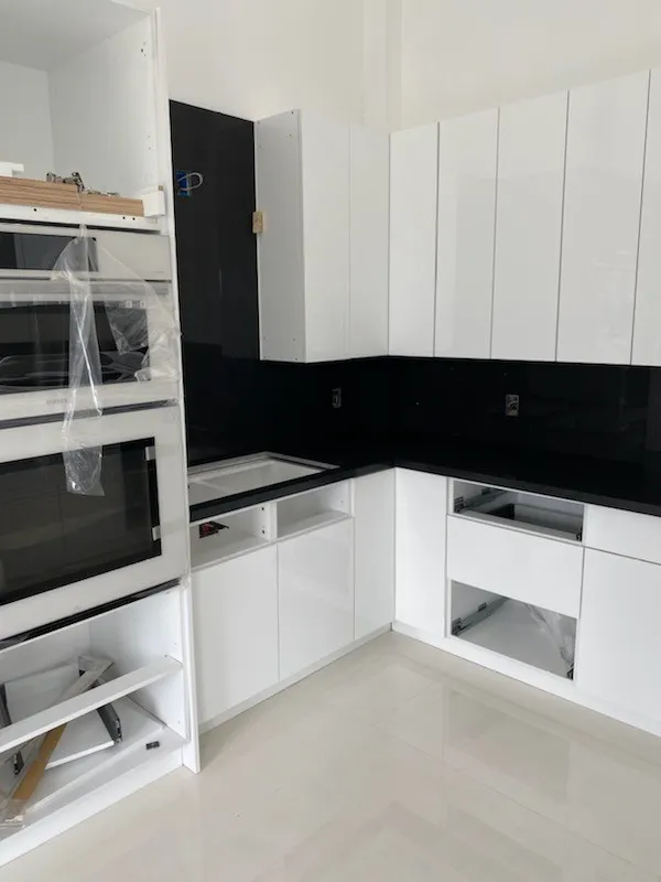 https://firebasestorage.googleapis.com/v0/b/genius-tech-crm.appspot.com/o/galleryClientes%2FLZS9LajfMwJFP1whPBWX%2FfotosCliente%2FDel%20Rey%20Countertops%20%20A%20(61).webp?alt=media&token=a42e482b-60a7-449f-aa1d-1710ecfcf206