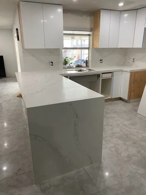 https://firebasestorage.googleapis.com/v0/b/genius-tech-crm.appspot.com/o/galleryClientes%2FLZS9LajfMwJFP1whPBWX%2FfotosCliente%2FDel%20Rey%20Countertops%20%20A%20(66).webp?alt=media&token=eed9ab42-bf0d-4295-a303-48bf08bd574f