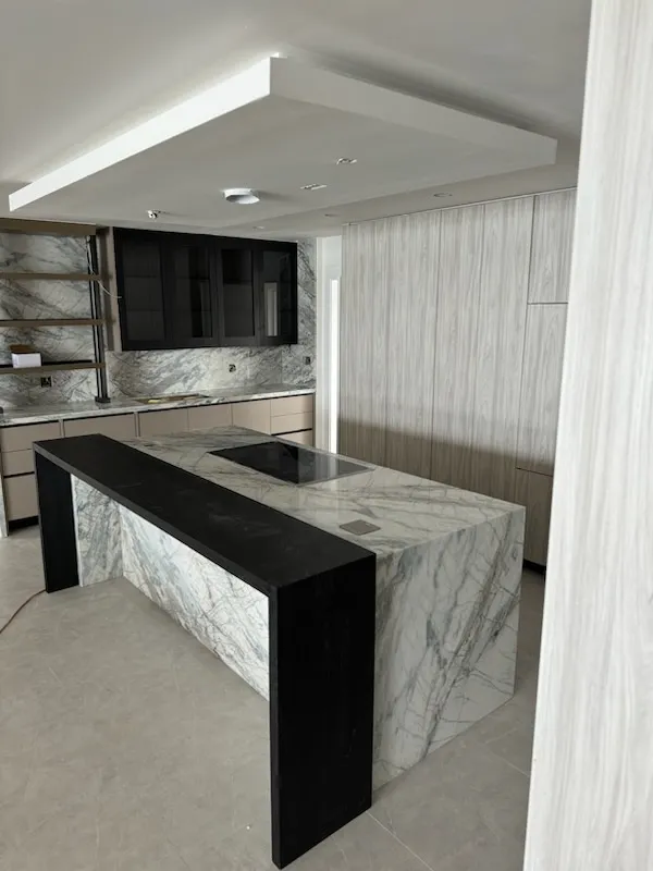 https://firebasestorage.googleapis.com/v0/b/genius-tech-crm.appspot.com/o/galleryClientes%2FLZS9LajfMwJFP1whPBWX%2FfotosCliente%2FDel%20Rey%20Countertops%20%20A%20(8).webp?alt=media&token=ccf38b67-47de-4820-bbf7-ba36c6eb3318