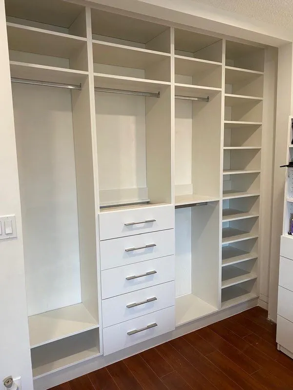 https://firebasestorage.googleapis.com/v0/b/genius-tech-crm.appspot.com/o/galleryClientes%2FLZS9LajfMwJFP1whPBWX%2FfotosCliente%2FDel%20Rey%20Countertops%20B%20(21).webp?alt=media&token=b2ffa33e-690c-45ff-8018-7ae783138a23