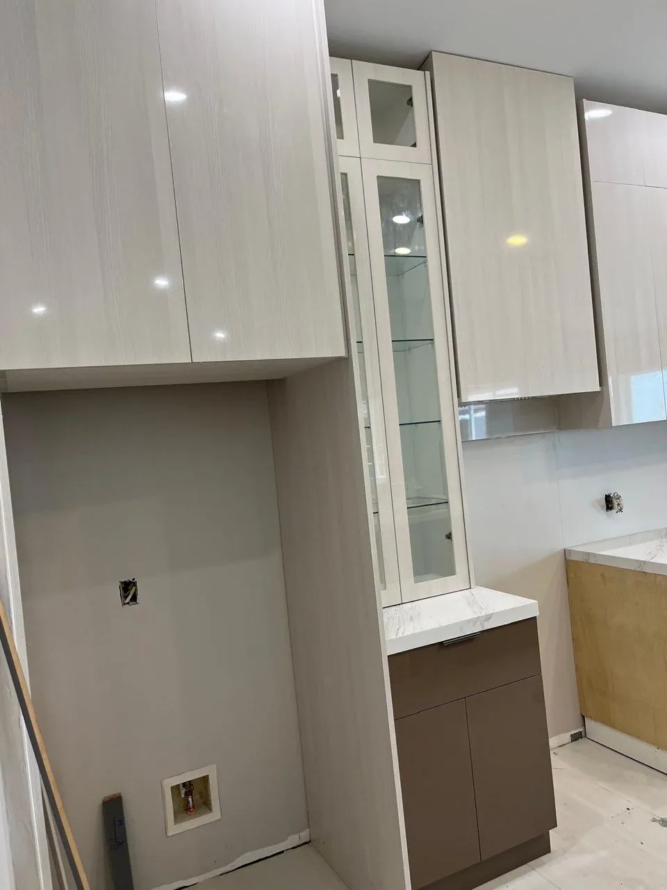 https://firebasestorage.googleapis.com/v0/b/genius-tech-crm.appspot.com/o/galleryClientes%2FLZS9LajfMwJFP1whPBWX%2FfotosCliente%2FDel%20Rey%20Countertops%20B%20(35).webp?alt=media&token=b4486356-5b04-44dd-b291-b18515c5942f