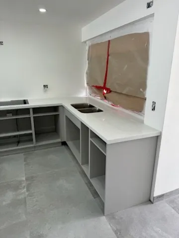 https://firebasestorage.googleapis.com/v0/b/genius-tech-crm.appspot.com/o/galleryClientes%2FLZS9LajfMwJFP1whPBWX%2FfotosCliente%2FDel%20Rey%20Countertops%20B%20(8).webp?alt=media&token=65afd497-be2e-41ee-af1b-f4f8e290f757