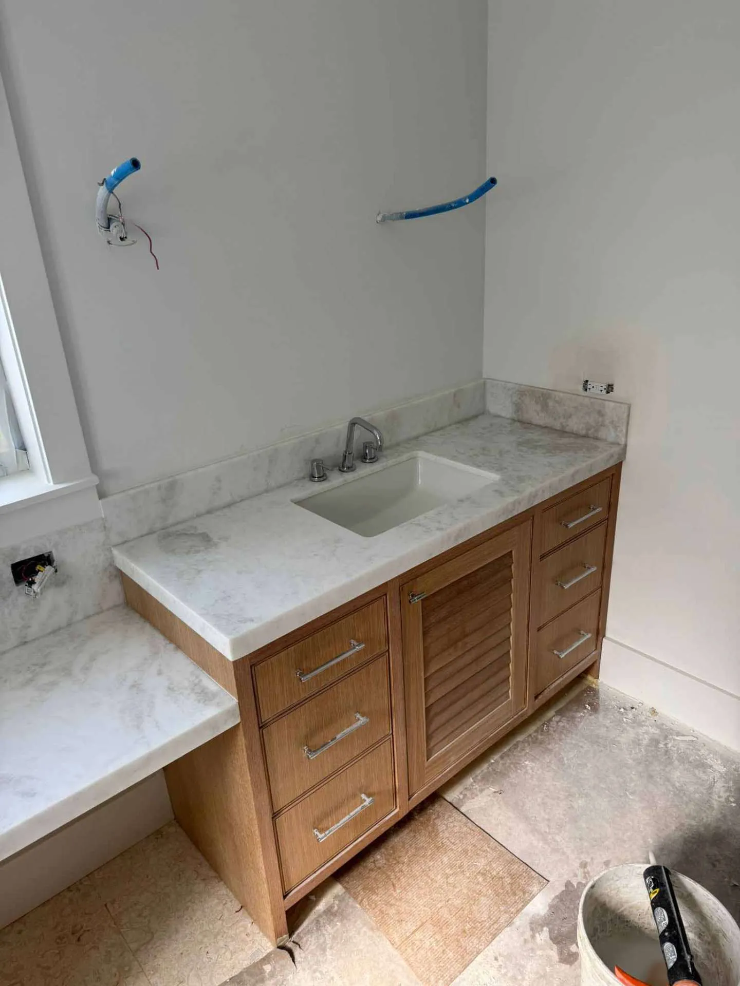 https://firebasestorage.googleapis.com/v0/b/genius-tech-crm.appspot.com/o/galleryClientes%2FLZS9LajfMwJFP1whPBWX%2FfotosCliente%2FDel%20Rey%20Countertops%20Fots%20RT%20(25).webp?alt=media&token=5345bb47-0a60-41ab-8a73-504122352aef