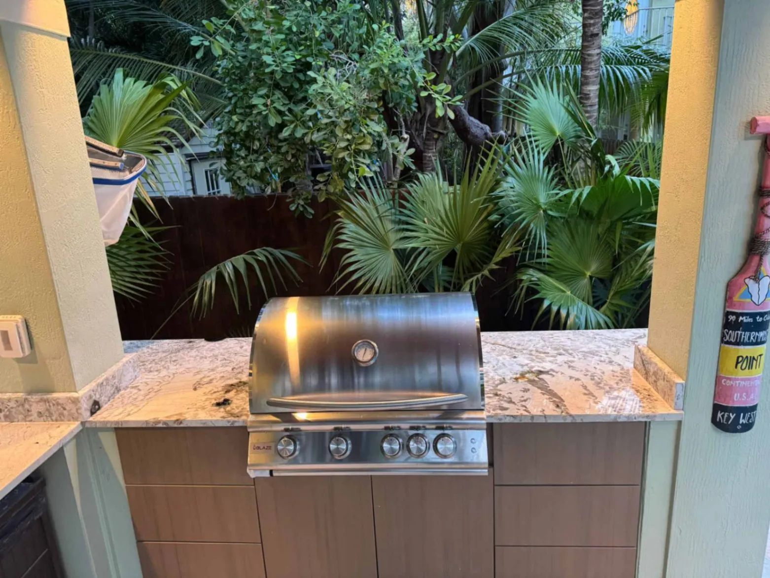 https://firebasestorage.googleapis.com/v0/b/genius-tech-crm.appspot.com/o/galleryClientes%2FLZS9LajfMwJFP1whPBWX%2FfotosCliente%2FDel%20Rey%20Countertops%20Fots%20RT%20(3).webp?alt=media&token=794f53a1-7dbd-44d0-9639-2811c8cf0494