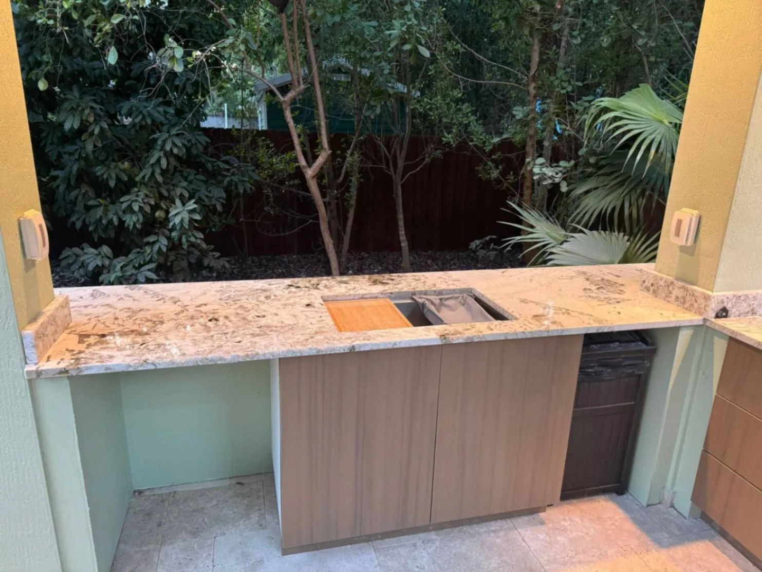 https://firebasestorage.googleapis.com/v0/b/genius-tech-crm.appspot.com/o/galleryClientes%2FLZS9LajfMwJFP1whPBWX%2FfotosCliente%2FDel%20Rey%20Countertops%20Fots%20RT%20(8).webp?alt=media&token=7cf2fa92-b5e2-4ae4-8bd1-19f944bf084c