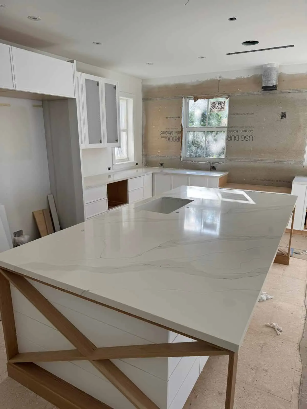 https://firebasestorage.googleapis.com/v0/b/genius-tech-crm.appspot.com/o/galleryClientes%2FLZS9LajfMwJFP1whPBWX%2FfotosCliente%2FDel%20Rey%20Countertops%20Fots%20RT%20(9).webp?alt=media&token=955380ef-64f0-41e8-8da1-ca222517a460