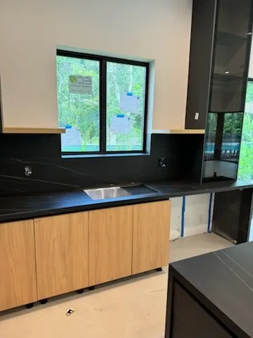 https://firebasestorage.googleapis.com/v0/b/genius-tech-crm.appspot.com/o/galleryClientes%2FLZS9LajfMwJFP1whPBWX%2FfotosCliente%2FDel%20Rey%20Countertops%20I%20(20).webp?alt=media&token=e115cbf2-56c3-410e-8f32-4726c0aedcf8