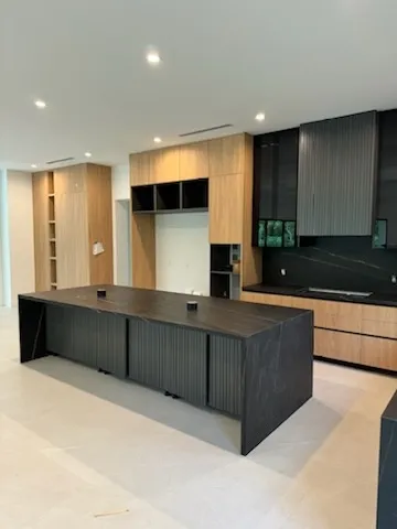 https://firebasestorage.googleapis.com/v0/b/genius-tech-crm.appspot.com/o/galleryClientes%2FLZS9LajfMwJFP1whPBWX%2FfotosCliente%2FDel%20Rey%20Countertops%20I%20(21).webp?alt=media&token=3592a2b1-3915-4654-901a-8afa4ae34953