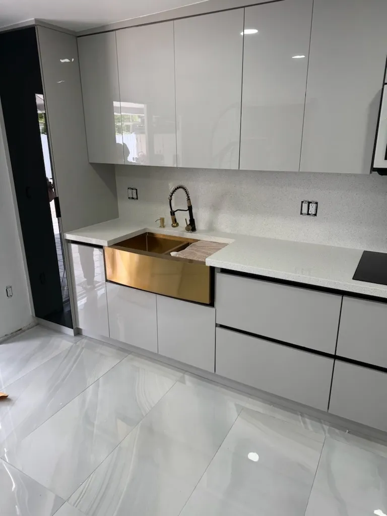 https://firebasestorage.googleapis.com/v0/b/genius-tech-crm.appspot.com/o/galleryClientes%2FLZS9LajfMwJFP1whPBWX%2FfotosCliente%2FDel%20Rey%20Countertops%20I%20(28).webp?alt=media&token=f254d521-6f0e-41bf-a3dc-94a486a9e6fc