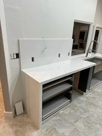 https://firebasestorage.googleapis.com/v0/b/genius-tech-crm.appspot.com/o/galleryClientes%2FLZS9LajfMwJFP1whPBWX%2FfotosCliente%2FDel%20Rey%20Countertops%20I%20(9).webp?alt=media&token=eef0dfba-a74b-45dc-b3a5-c95afb76905e