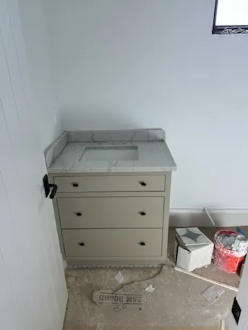 https://firebasestorage.googleapis.com/v0/b/genius-tech-crm.appspot.com/o/galleryClientes%2FLZS9LajfMwJFP1whPBWX%2FfotosCliente%2FDel%20Rey%20Countertops%20Inc%20(8).webp?alt=media&token=4200ed66-313c-4038-998a-20b02b9946f1