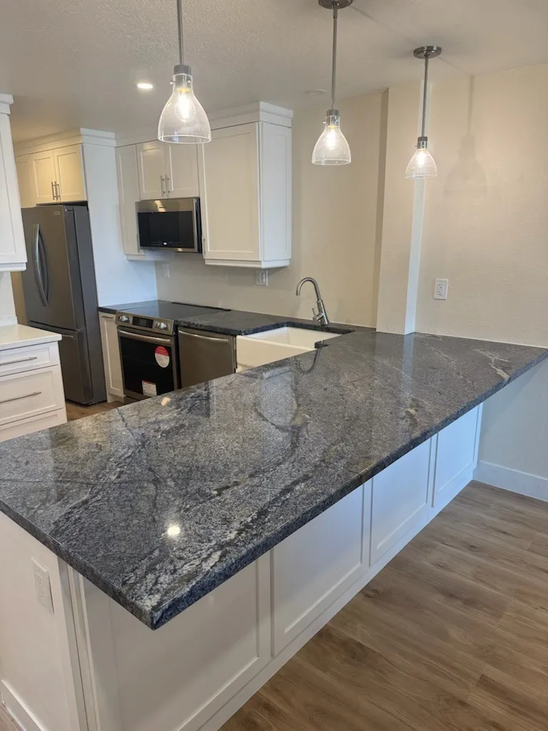 https://firebasestorage.googleapis.com/v0/b/genius-tech-crm.appspot.com/o/galleryClientes%2FLZS9LajfMwJFP1whPBWX%2FfotosCliente%2FDel%20Rey%20Countertops%20Inc%20ft%20(11).webp?alt=media&token=c8974f7d-2468-4aca-9543-f67840fefd78