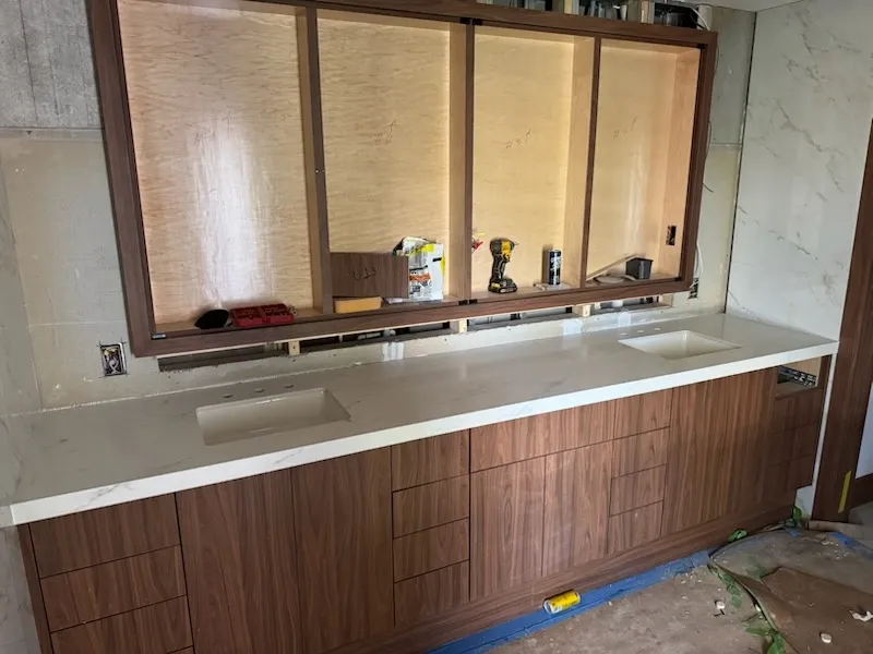 https://firebasestorage.googleapis.com/v0/b/genius-tech-crm.appspot.com/o/galleryClientes%2FLZS9LajfMwJFP1whPBWX%2FfotosCliente%2FDel%20Rey%20Countertops%20Inc%20ft%20(2).webp?alt=media&token=753d30a4-35a9-430a-a60b-c348adef8ad7