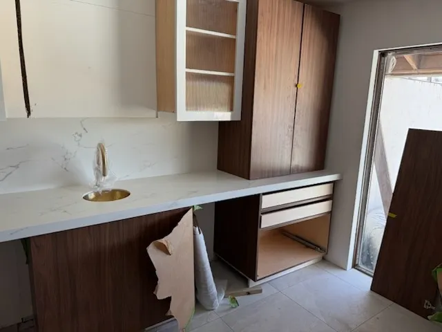 https://firebasestorage.googleapis.com/v0/b/genius-tech-crm.appspot.com/o/galleryClientes%2FLZS9LajfMwJFP1whPBWX%2FfotosCliente%2FDel%20Rey%20Countertops%20Inc%20ft%20(4).webp?alt=media&token=3e97ad0b-9fa0-4427-a20a-639f402036f7