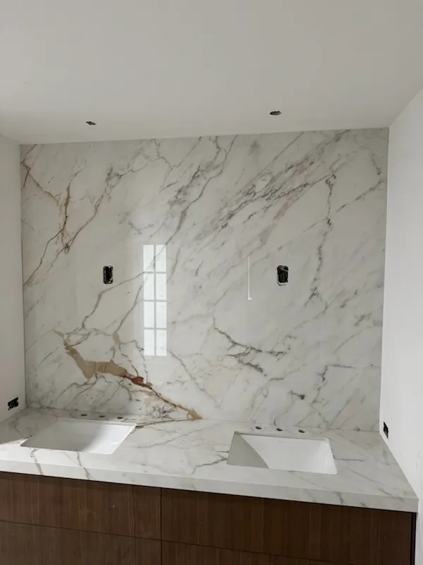 https://firebasestorage.googleapis.com/v0/b/genius-tech-crm.appspot.com/o/galleryClientes%2FLZS9LajfMwJFP1whPBWX%2FfotosCliente%2FDel%20Rey%20Countertops%20Inc%20ftrs%20(1).webp?alt=media&token=f096c9af-f9e2-440f-b533-9549bf5f68df