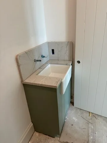 https://firebasestorage.googleapis.com/v0/b/genius-tech-crm.appspot.com/o/galleryClientes%2FLZS9LajfMwJFP1whPBWX%2FfotosCliente%2FDel%20Rey%20Countertops%20Ix%20(9).webp?alt=media&token=63380bbc-b5cb-4a0b-aca4-31ea1f4e79f4