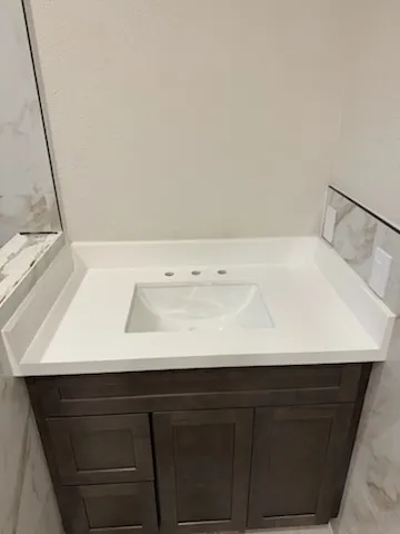 https://firebasestorage.googleapis.com/v0/b/genius-tech-crm.appspot.com/o/galleryClientes%2FLZS9LajfMwJFP1whPBWX%2FfotosCliente%2FDel%20Rey%20Countertops%20fts%20(2).webp?alt=media&token=9f22b364-6458-442d-9590-3974aed8b202