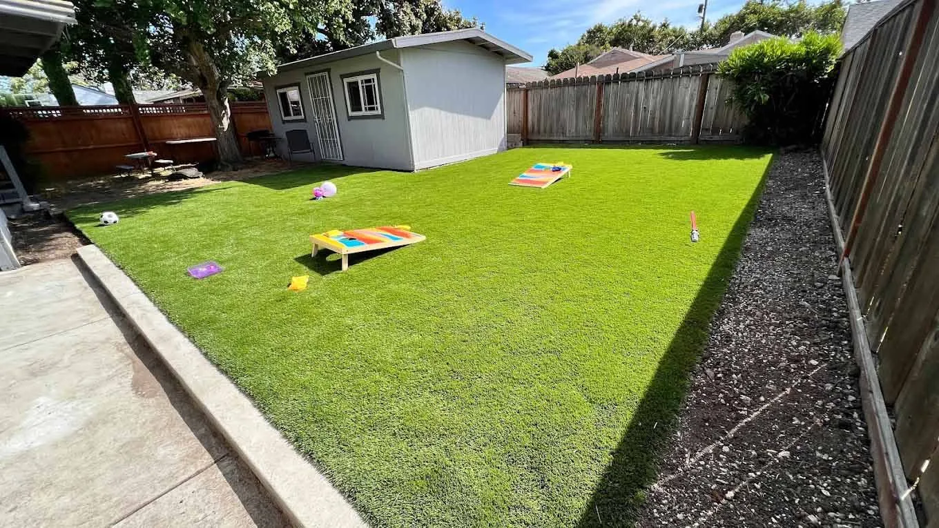 Hernandez Landscaping & Lawncare LLC background 1